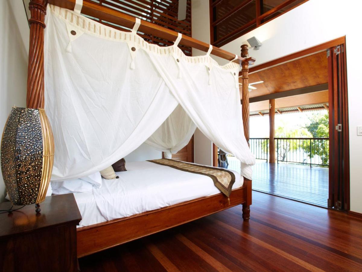 Villa Kembali Horseshoe Bay Exterior photo